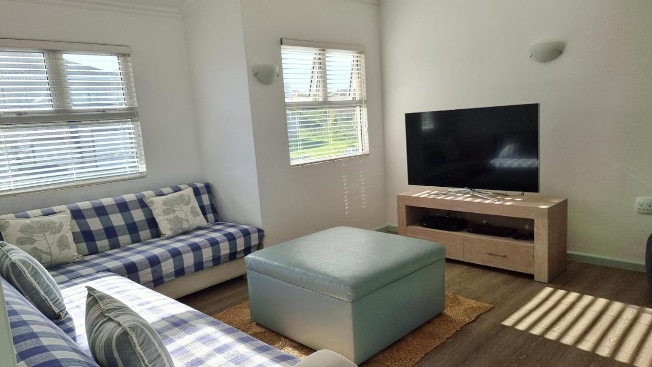 Beautiful Cottage Fantastic Beach Oyster Bay Bagian luar foto